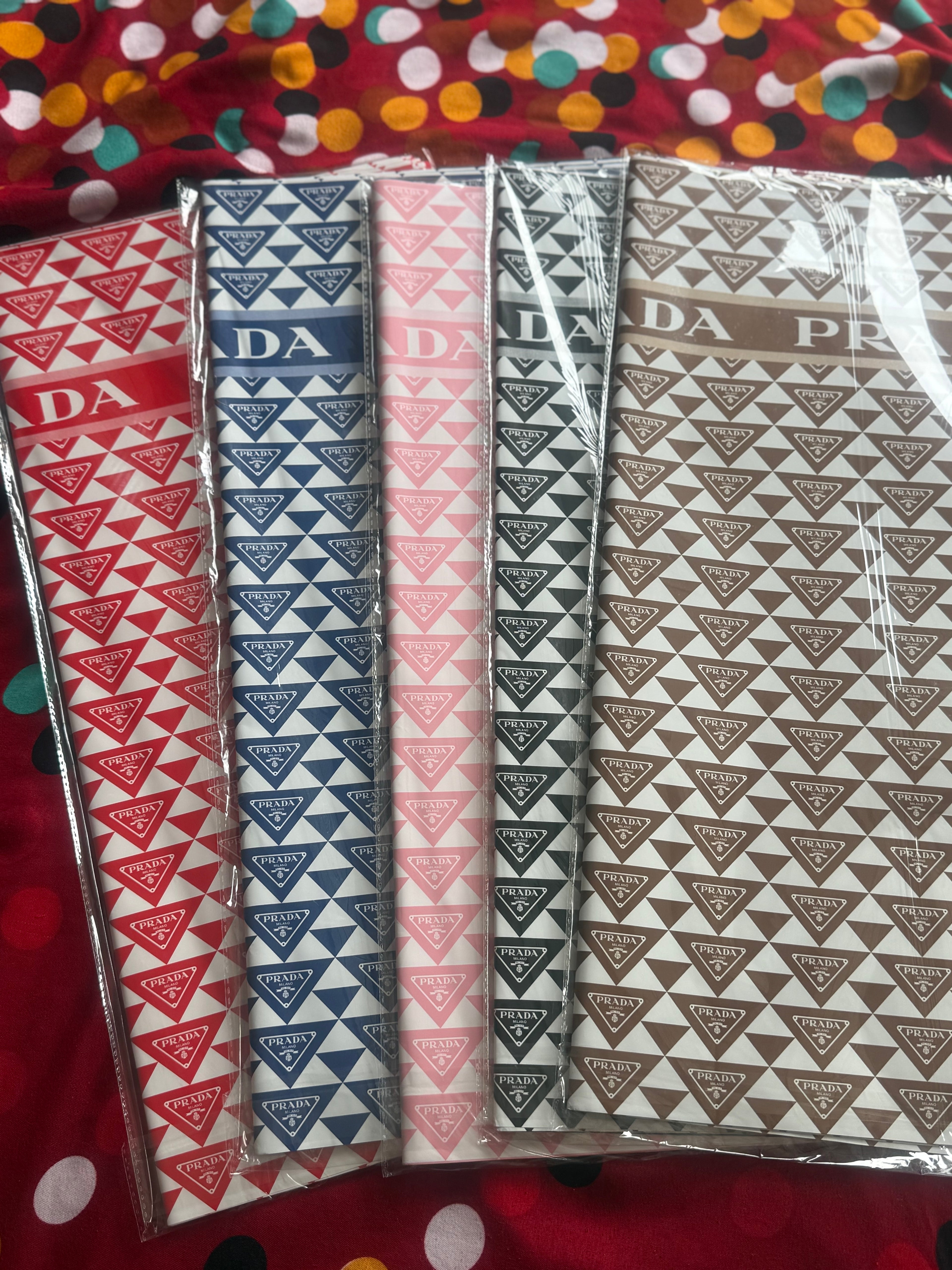 PRADA WRAPPING