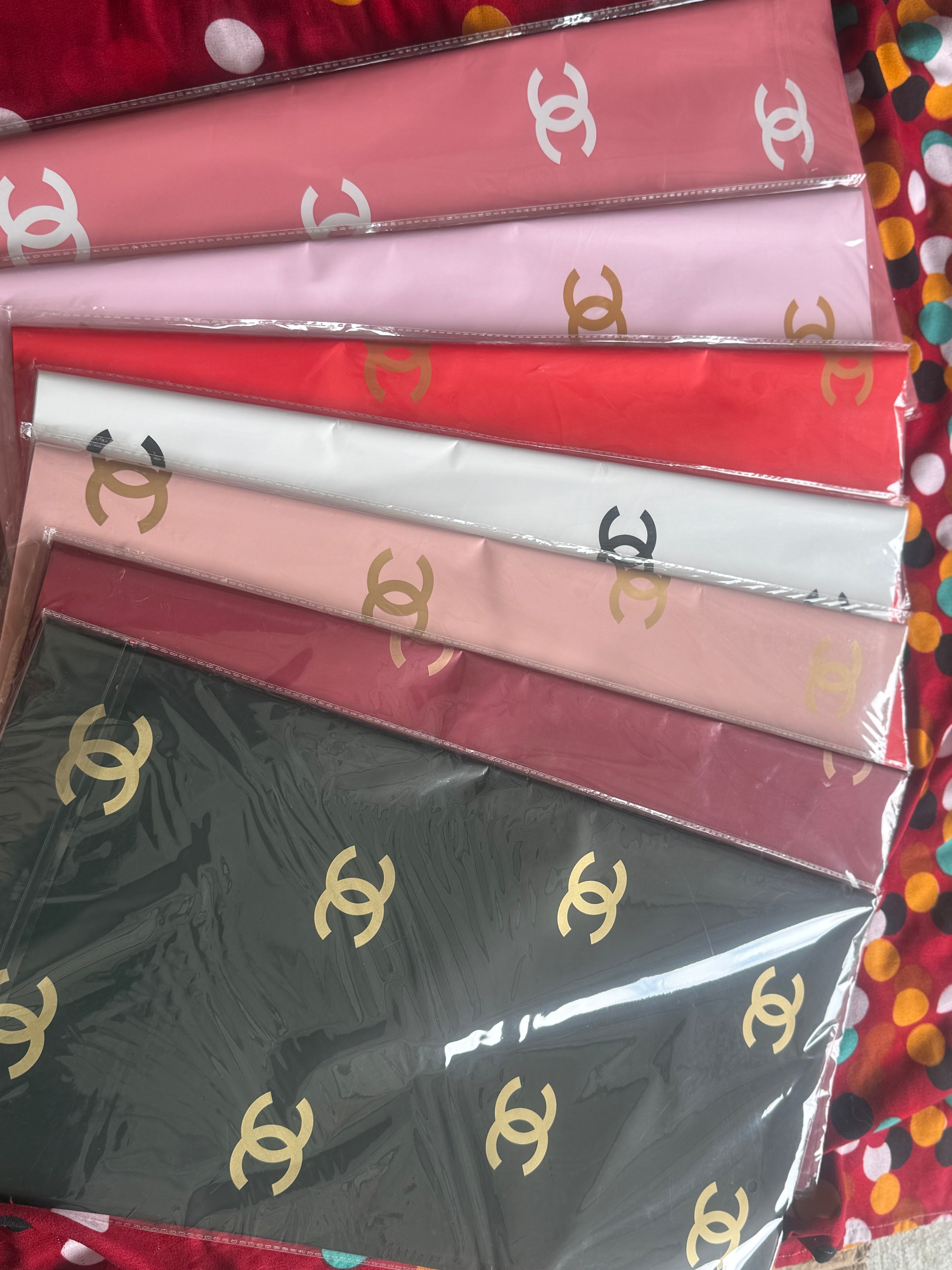 CHANEL PAPER